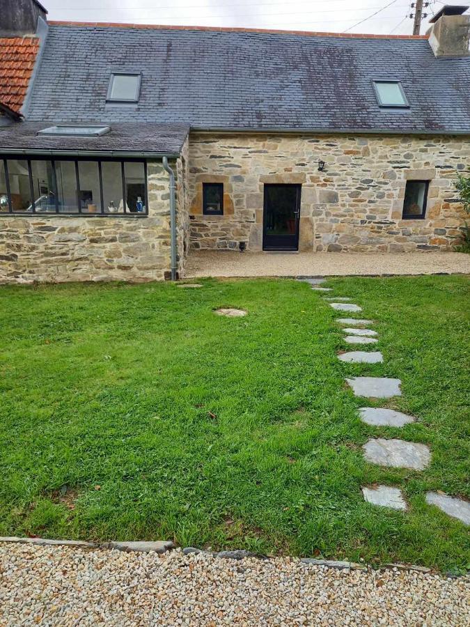 Maison, Calme Avec Cheminee. Botmeur Kültér fotó